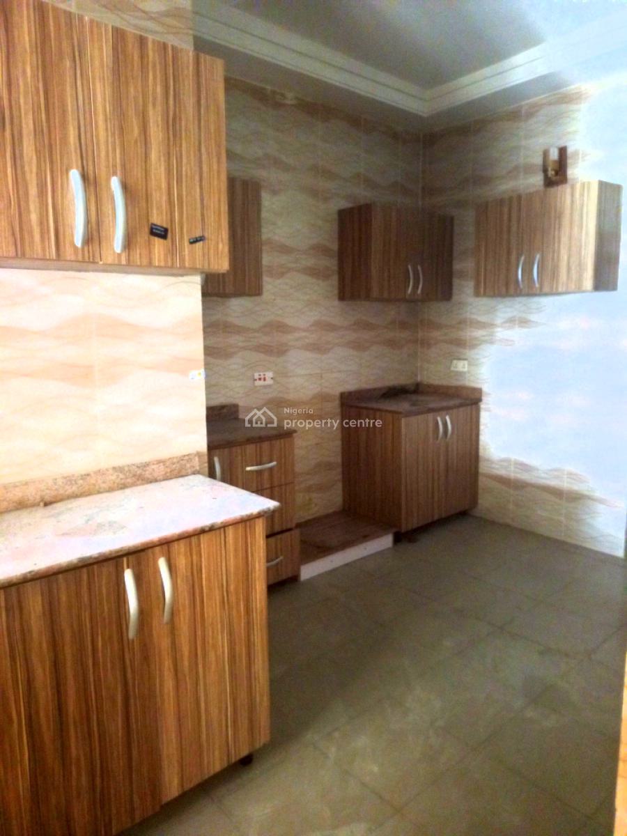 Very Specious 3 Bedrooms Flat, Fha, Kubwa, Abuja, Flat / Apartment for Rent
