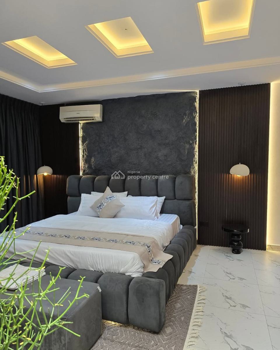 Standard 3 Bedroom Apartment, Lekki Phase 1, Lekki, Lagos, Flat / Apartment for Rent