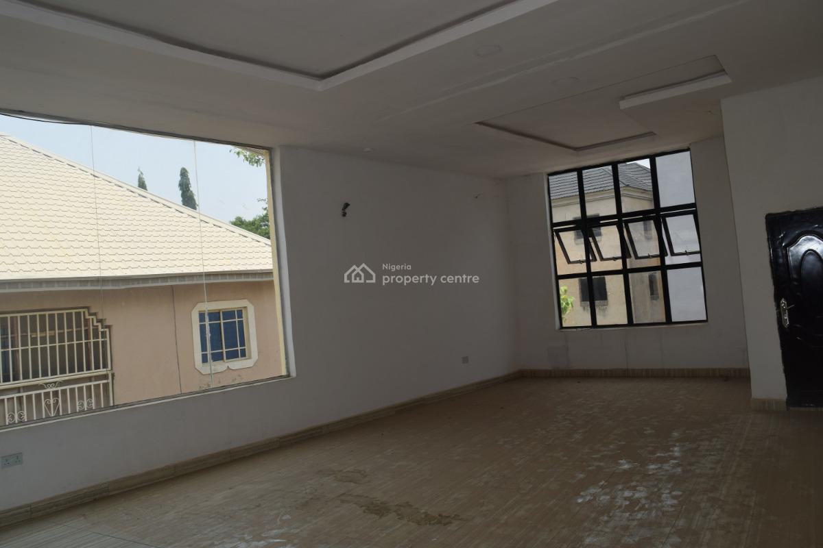 Beautiful Shop Space, Gwarinpa, Abuja, Shop for Rent