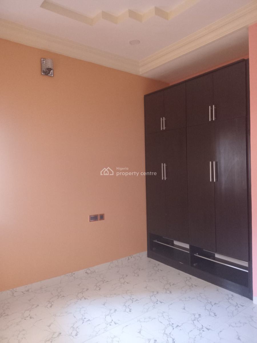 Luxury 3 Bedroom Upstairs and Downstairs Vacant Apartments, Ogunfayo Palace Road, Awoyaya, Ibeju Lekki, Lagos, House for Rent