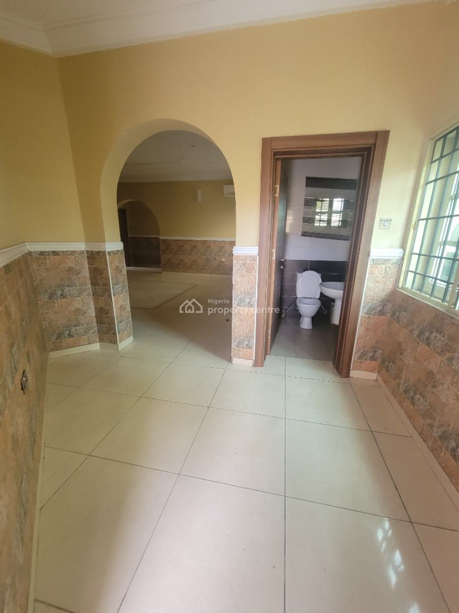 Spacious 3 Bedroom Flat with Bq, Ikoyi, Lagos, Flat / Apartment for Rent