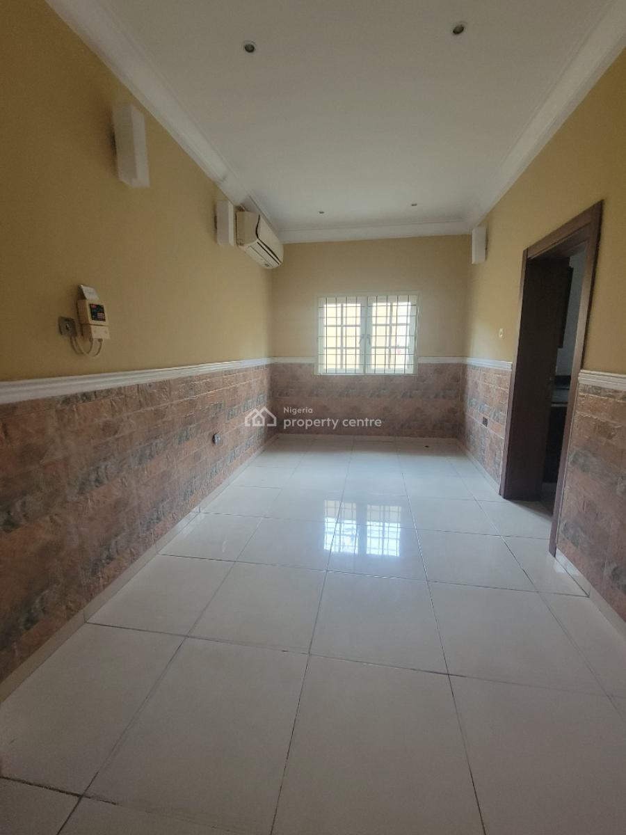 Spacious 3 Bedroom Flat with Bq, Ikoyi, Lagos, Flat / Apartment for Rent
