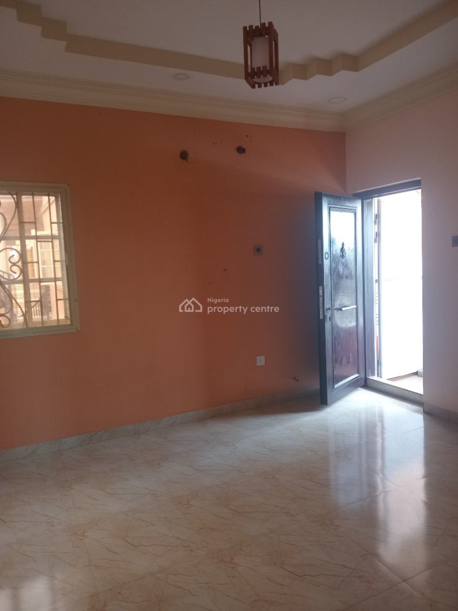 Luxury and Spacious Room Self Contained P.o.p Upstairs Apartment, Ogunfayo Palace Road, Awoyaya, Ibeju Lekki, Lagos, Self Contain (single Rooms) for Rent