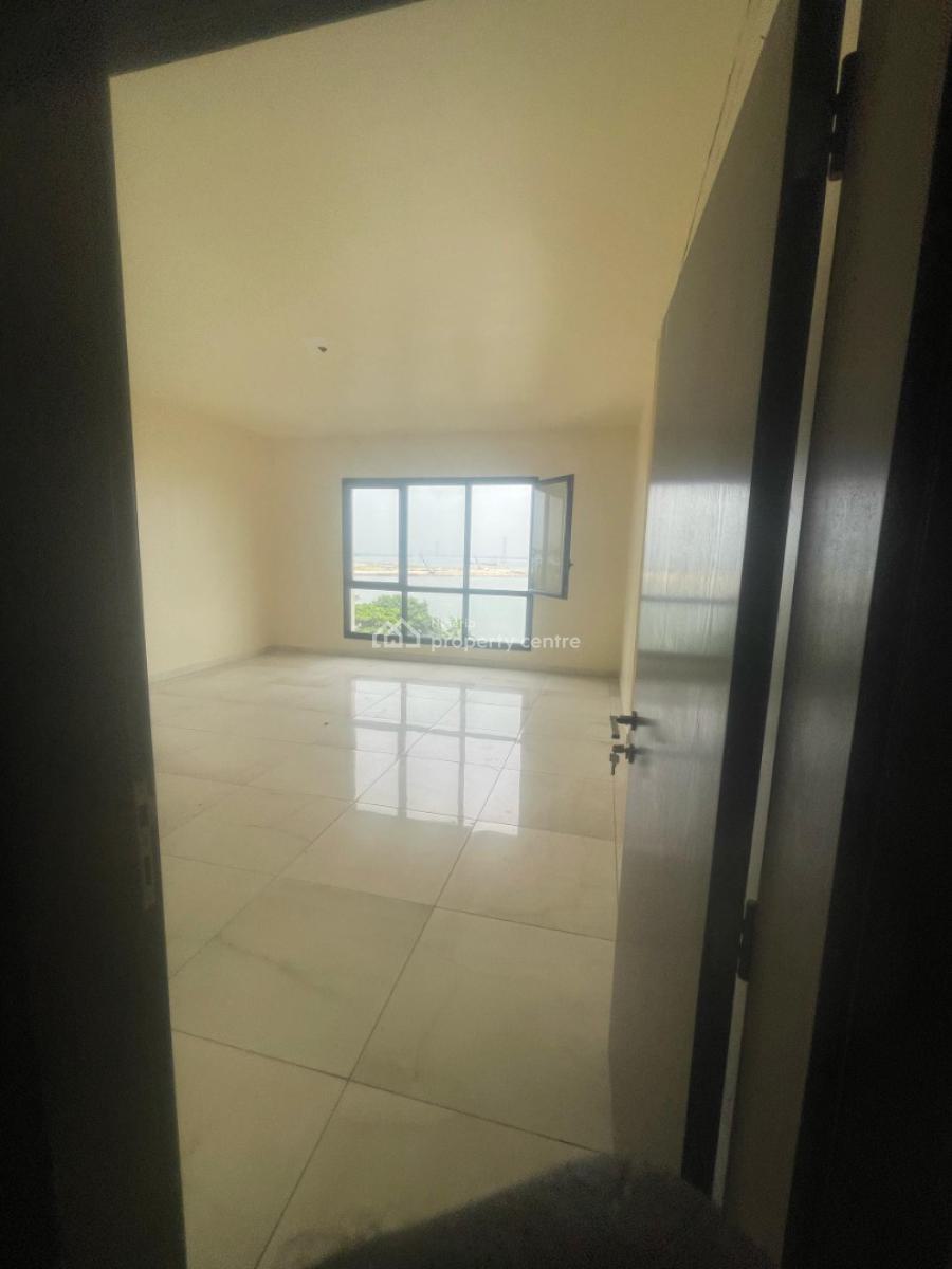 Well Serviced Waterfront 4 Bedroom Apartment for Executives, Banana Island, Ikoyi, Lagos, Flat / Apartment for Rent