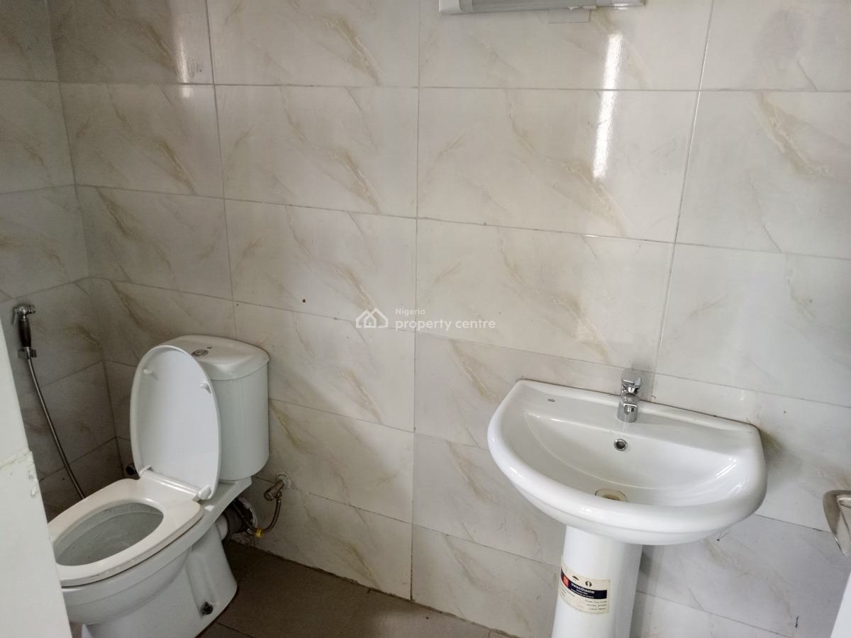 Luxury 3 Bedroom Flat, Jahi, Abuja, Block of Flats for Sale