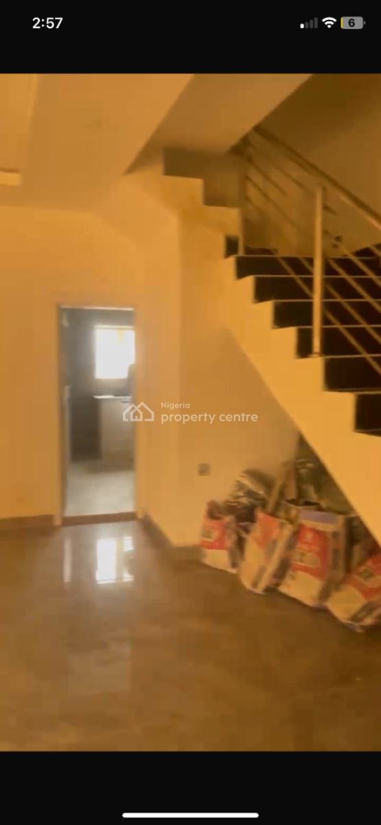 Luxury 3 Bedroom, Pouch Terrace  Estate, Idu Industrial, Abuja, Semi-detached Duplex for Sale
