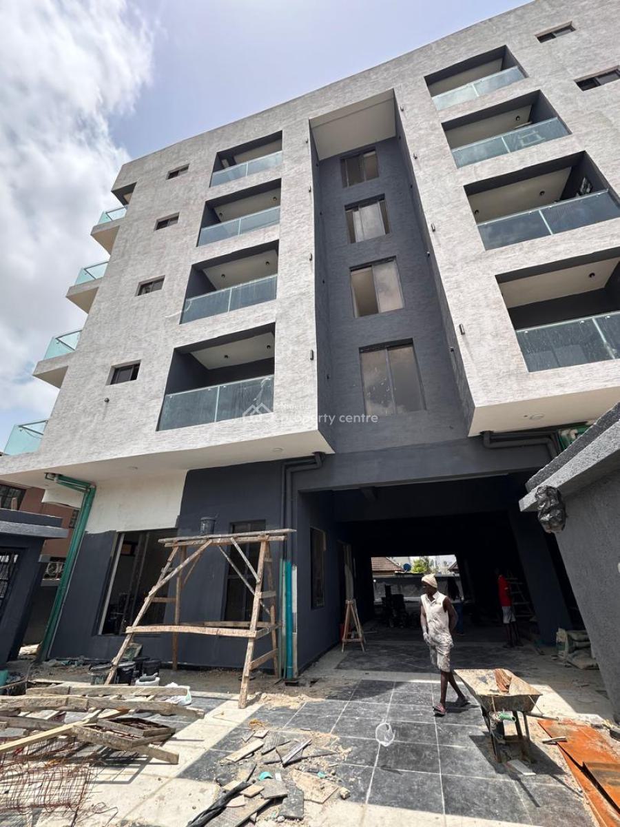Lovely 1 Bedroom Apartment, Lekki Phase 1, Lekki, Lagos, Mini Flat (room and Parlour) for Sale