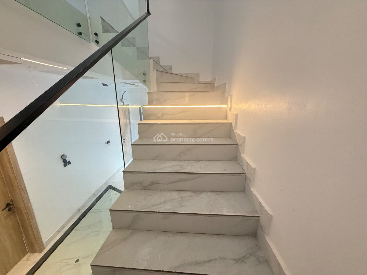 Contemporary 4 Bedrooms Terraced Duplex with a Bq and Swimming Pool, Lekki Phase 1, Lekki, Lagos, Terraced Duplex for Sale