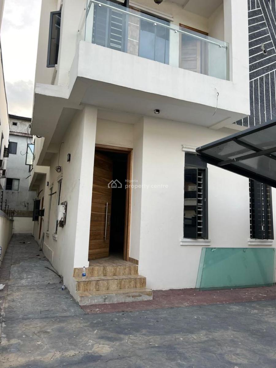 5 Months Semi Masters Bedroom Shared Apartment, Orchid Road, Lekki, Lagos, Self Contain (single Rooms) for Rent