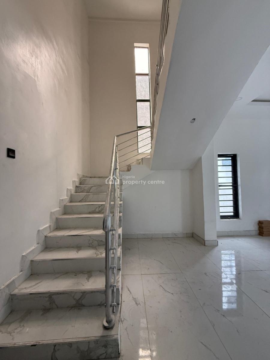 4 Bedrooms Duplexes with Modern Fittings, Engr. Lere Adigun Gra, Basorun, Ibadan, Oyo, Semi-detached Duplex for Rent