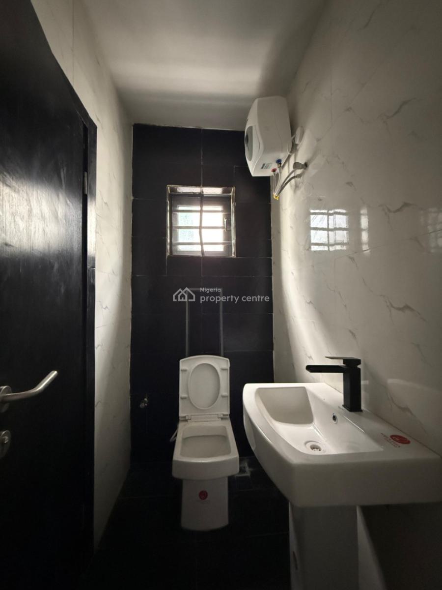 4 Bedrooms Duplexes with Modern Fittings, Engr. Lere Adigun Gra, Basorun, Ibadan, Oyo, Semi-detached Duplex for Rent