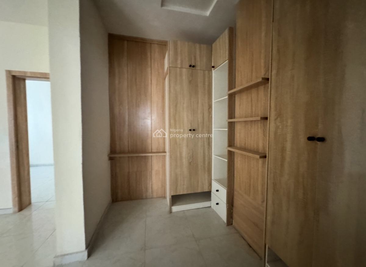 Exquisite 3bedroom Terrace Duplex with Bq, Meadow Hall Way Road, Ikate Lekki, Ikate, Lekki, Lagos, Flat / Apartment for Rent