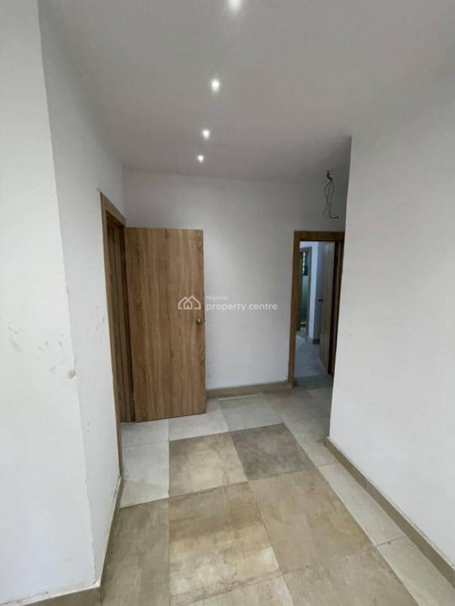 Newly Built 2 Bedroom Apartment ( Upstairs), Ologolo, Lekki, Lagos, Flat / Apartment for Rent