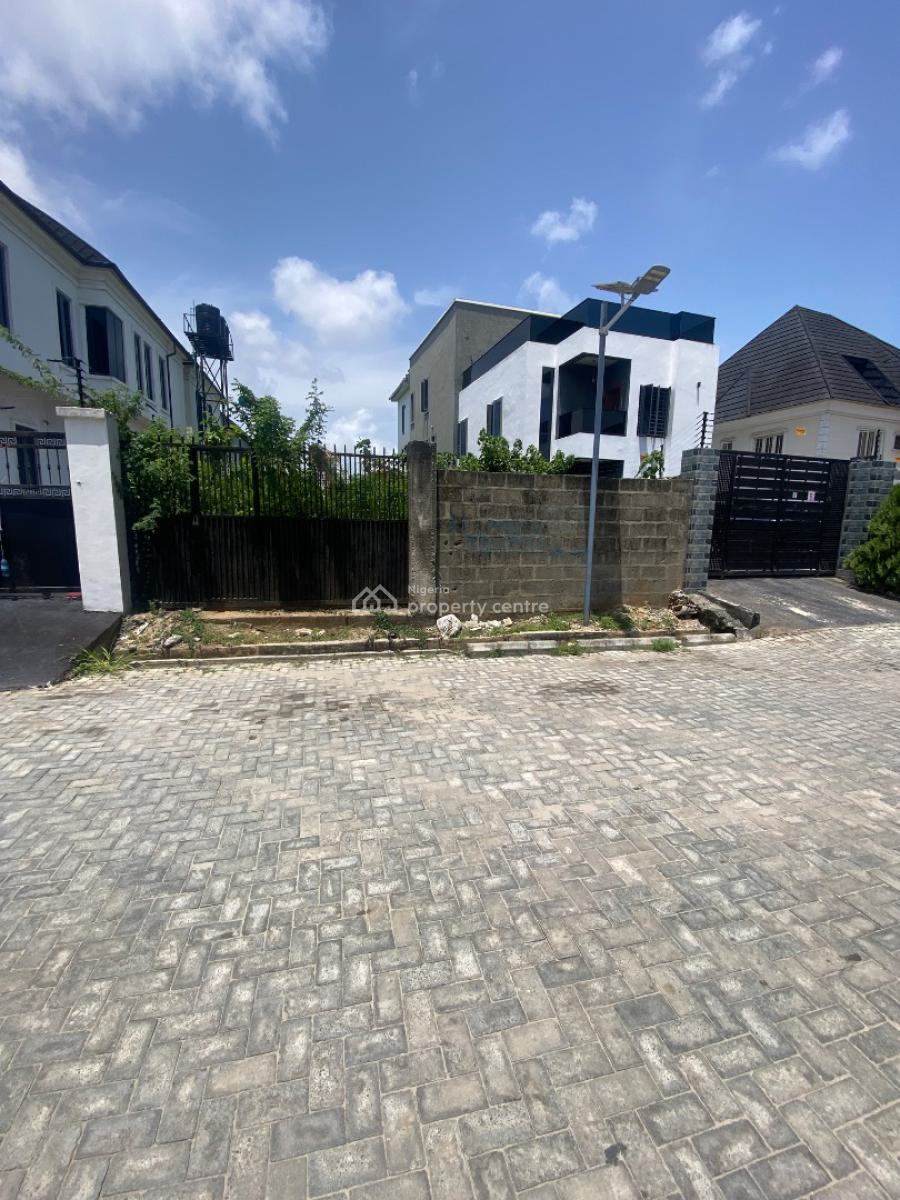 Fence Half Plot with C of O Title, Gated Estate Before Shop Rite, Sangotedo, Ajah, Lagos, Residential Land for Sale