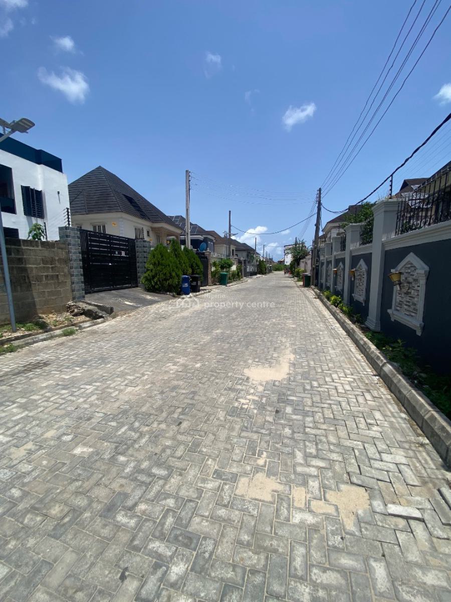Fence Half Plot with C of O Title, Gated Estate Before Shop Rite, Sangotedo, Ajah, Lagos, Residential Land for Sale
