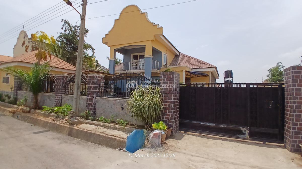 3bedroom Penthouse with Bq Available Behind Fablin Estate, Behind Fablin Estate, Galadimawa, Abuja, Detached Bungalow for Sale