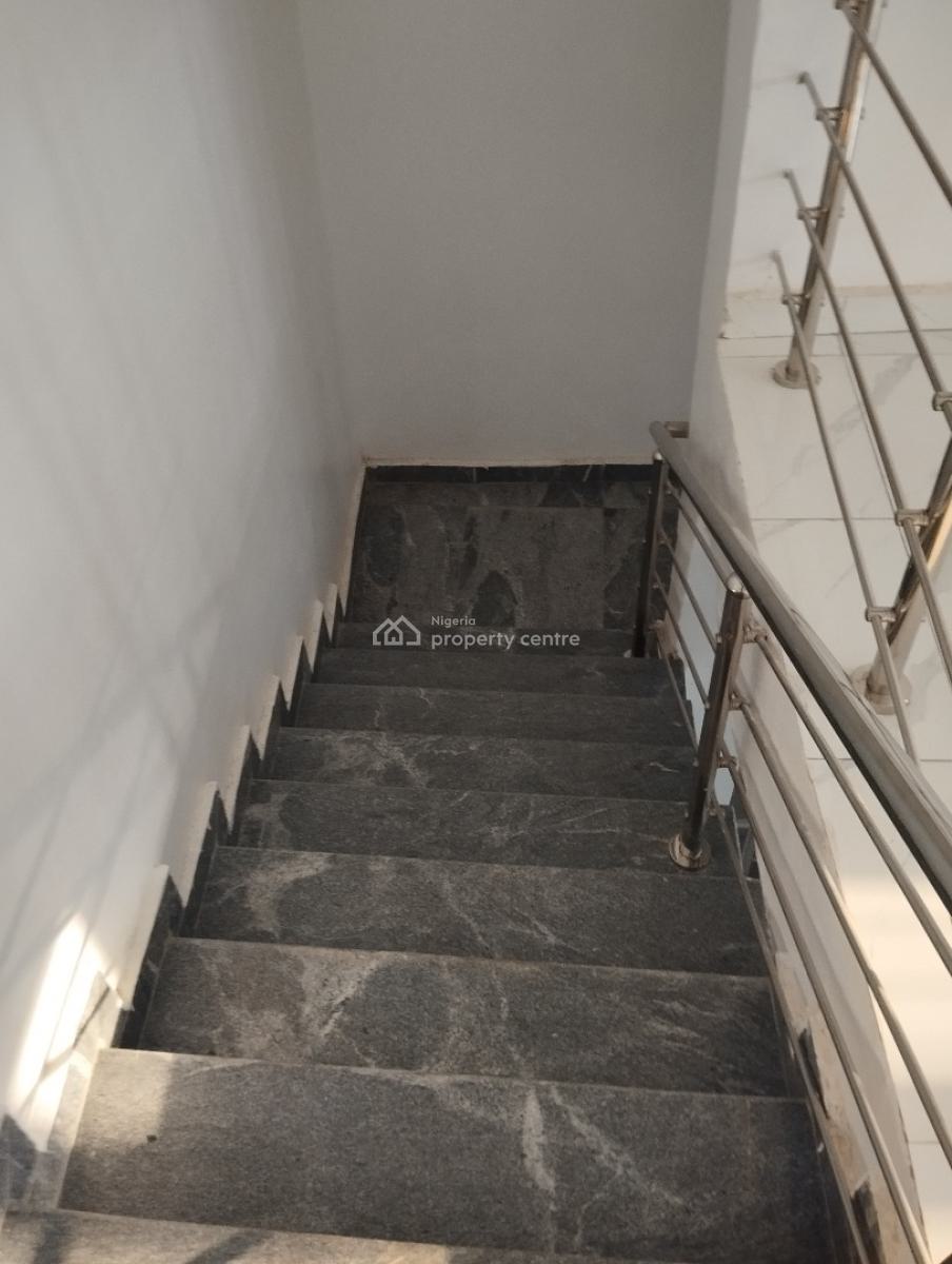 Exquisitely 4 Bedroom Terrace Duplex in a Nice Estate, Estate in News Engineering, Dawaki Close to Express, Dawaki, Gwarinpa, Abuja, Terraced Duplex for Rent