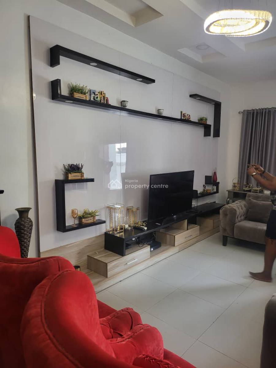 ɍ Bedroom Semi Detached Duplex, Osapa, Lekki, Lagos, Semi-detached Duplex for Rent