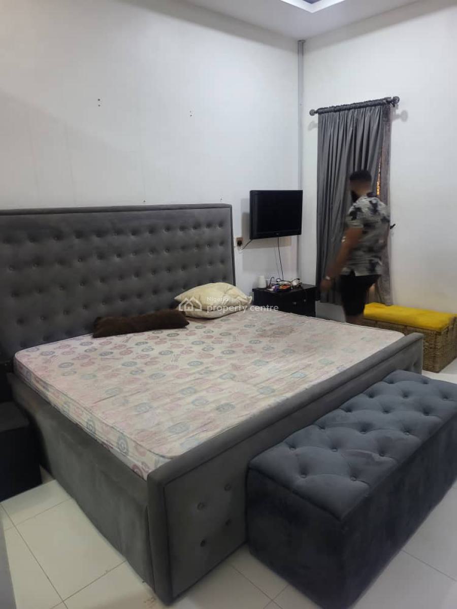 ɍ Bedroom Semi Detached Duplex, Osapa, Lekki, Lagos, Semi-detached Duplex for Rent