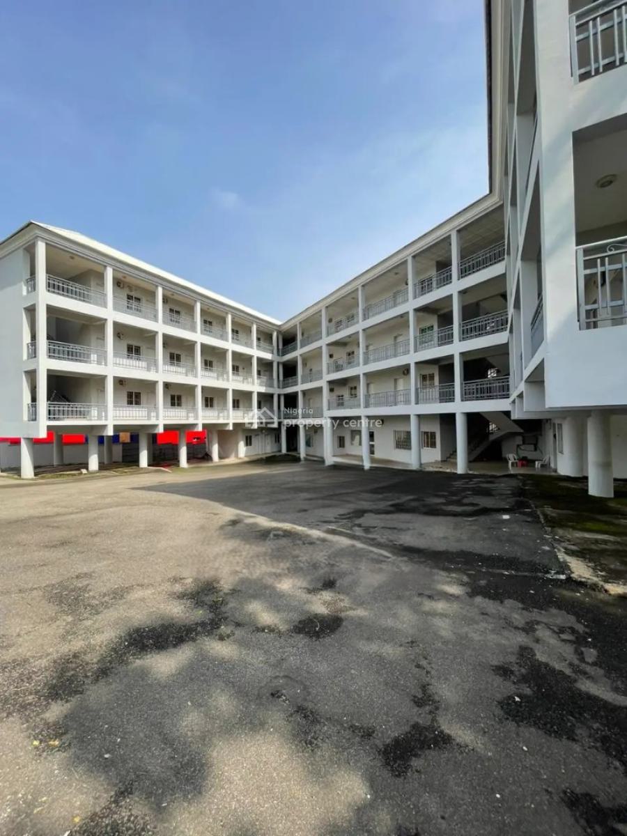 Shop in Gwarinpa Main Along Major Road., Gwarinpa Abuja Nigeria, Gwarinpa, Abuja, Shop for Sale