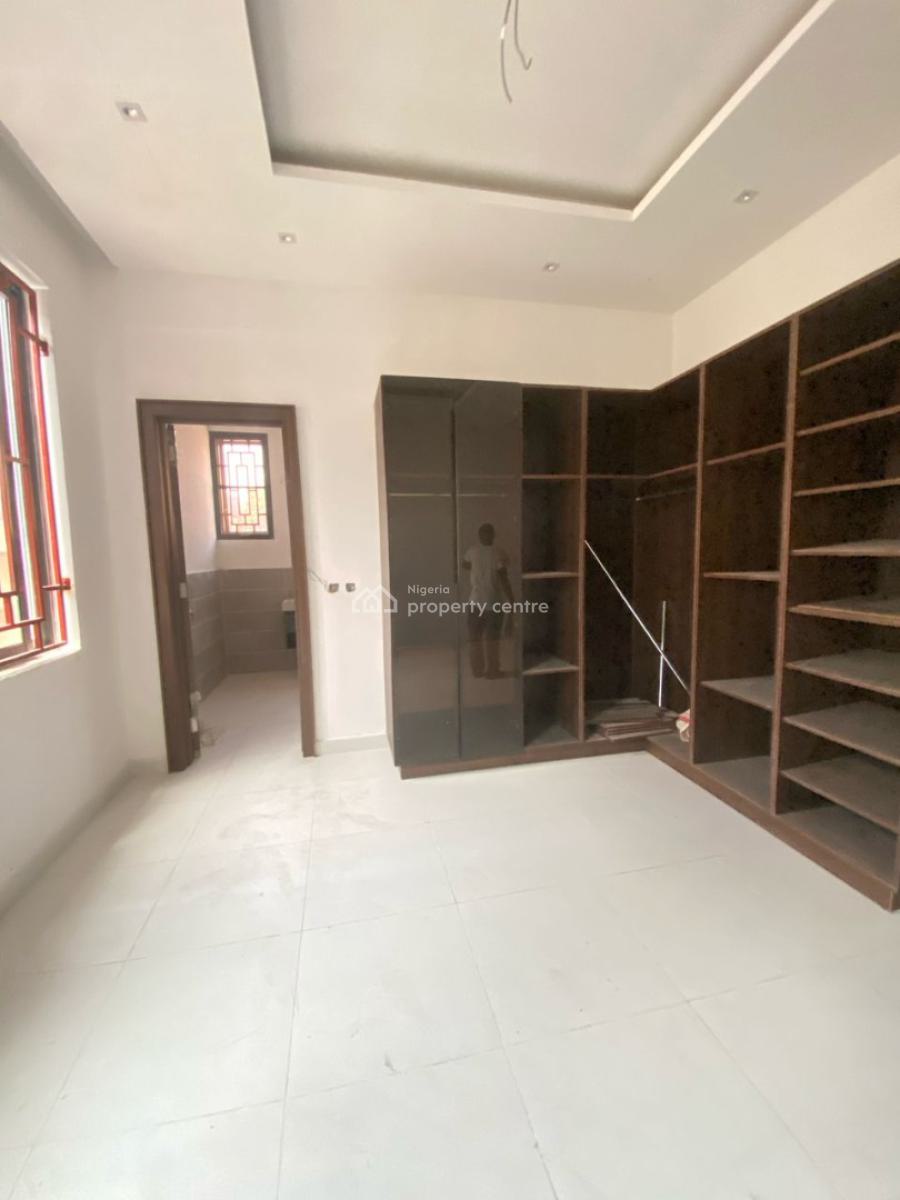 Newly Renovated 4 Bedroom Duplex, Off Admiralty Road, Lekki Phase 1, Lekki Phase 1, Lekki, Lagos, Semi-detached Duplex for Rent