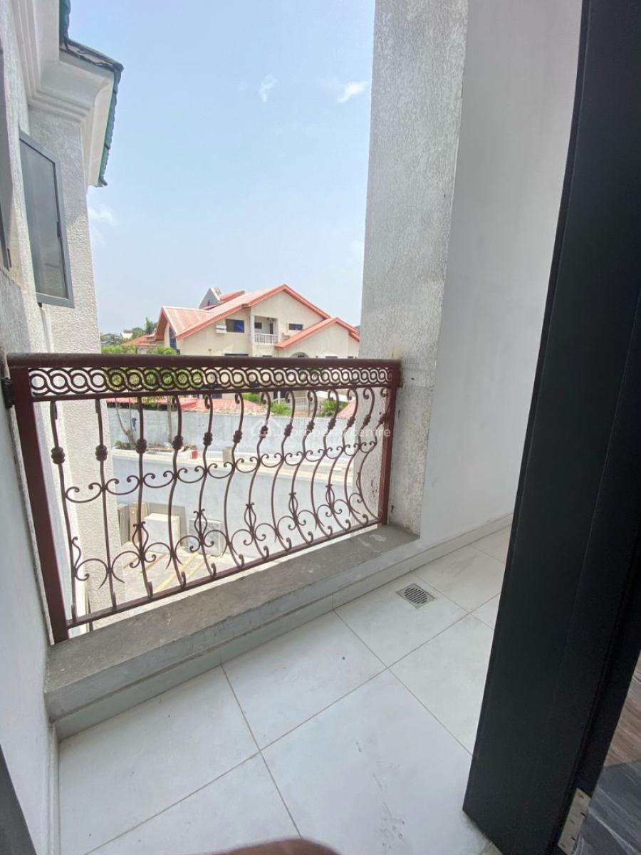 Newly Renovated 4 Bedroom Duplex, Off Admiralty Road, Lekki Phase 1, Lekki Phase 1, Lekki, Lagos, Semi-detached Duplex for Rent