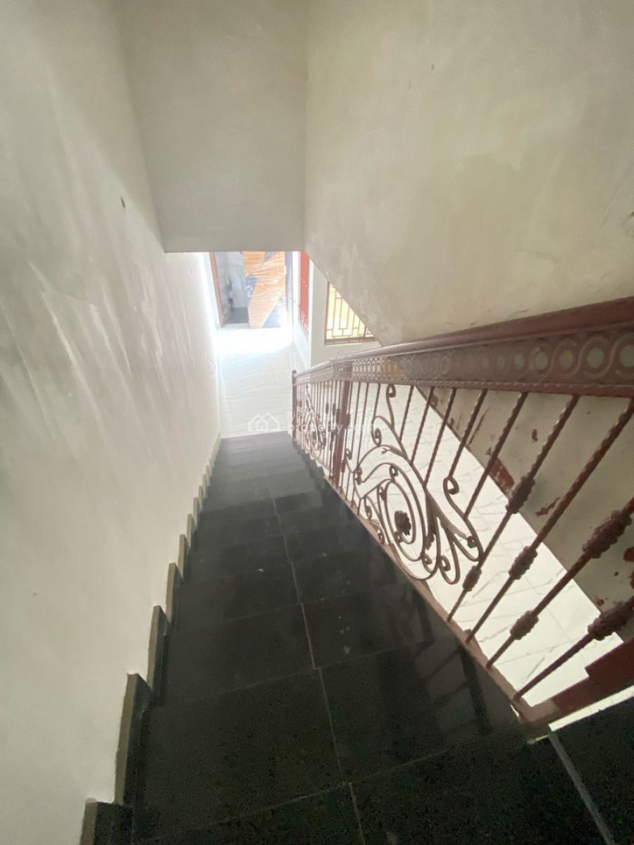 Newly Renovated 4 Bedroom Duplex, Off Admiralty Road, Lekki Phase 1, Lekki Phase 1, Lekki, Lagos, Semi-detached Duplex for Rent