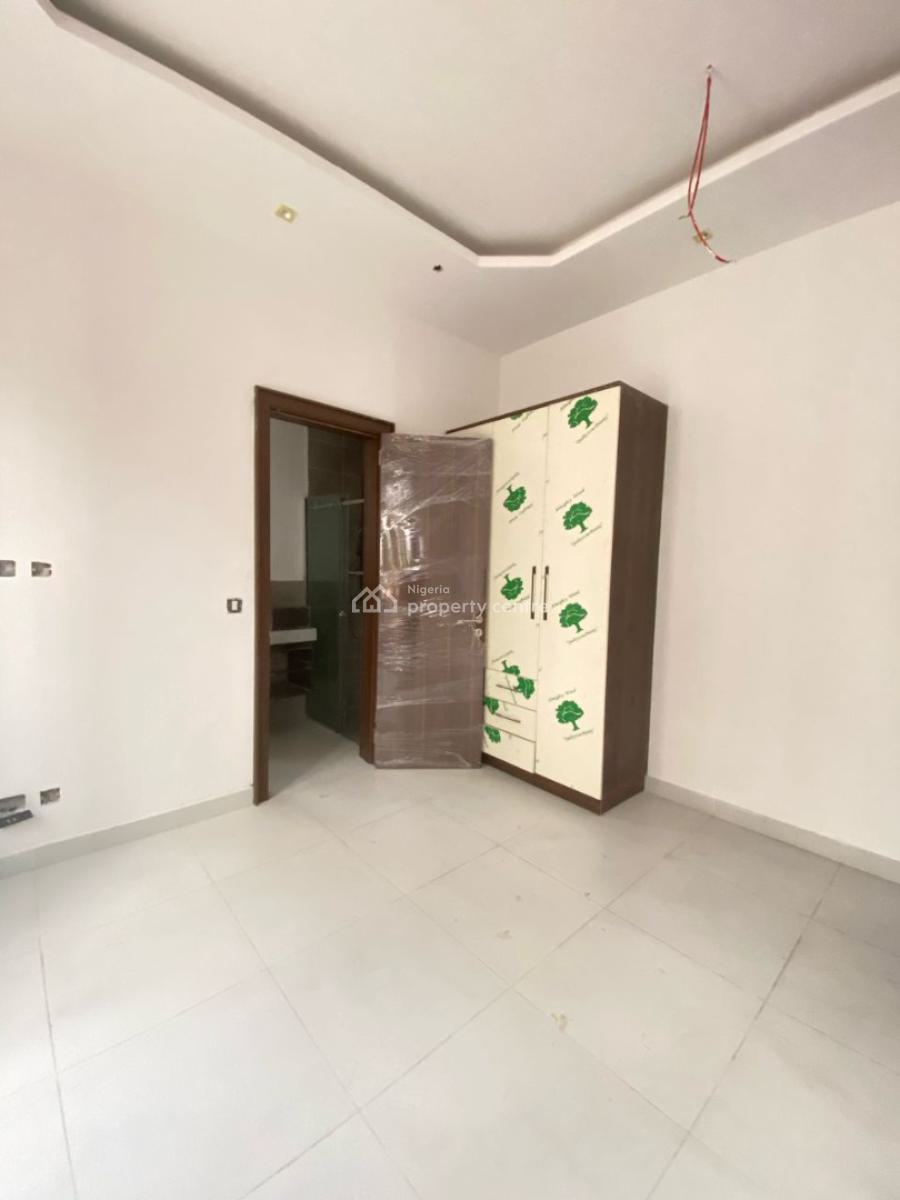 Newly Renovated 4 Bedroom Duplex, Off Admiralty Road, Lekki Phase 1, Lekki Phase 1, Lekki, Lagos, Semi-detached Duplex for Rent