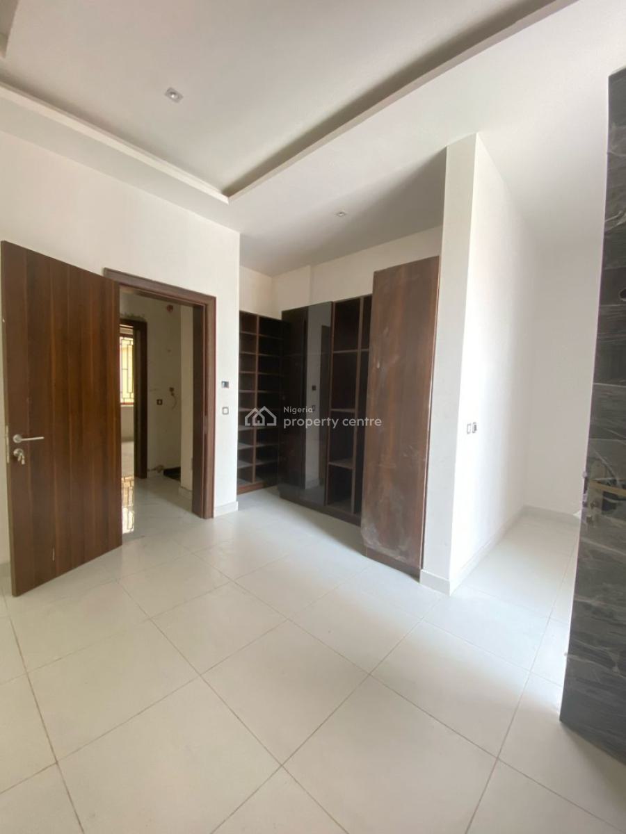 Newly Renovated 4 Bedroom Duplex, Off Admiralty Road, Lekki Phase 1, Lekki Phase 1, Lekki, Lagos, Semi-detached Duplex for Rent