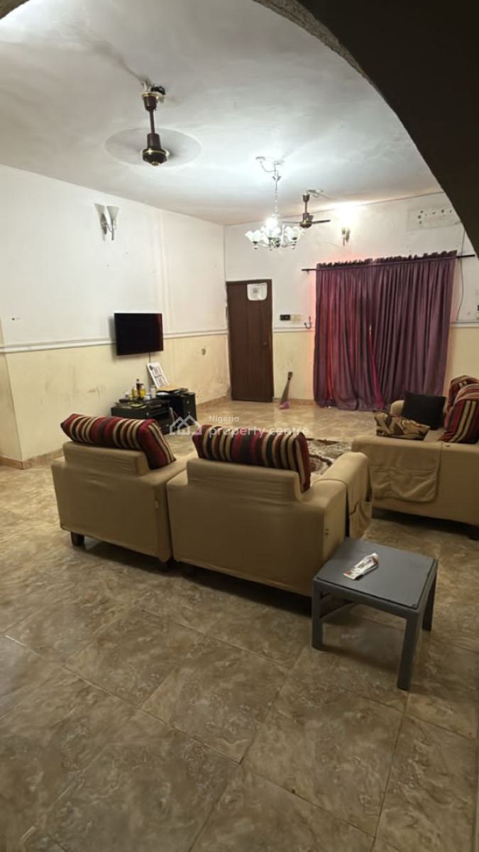 Spacious 3 Bedroom Apartment with All Rooms Ensuite and Guest Toilet, Medina Estate Gbagada, Medina, Gbagada, Lagos, Flat / Apartment for Rent