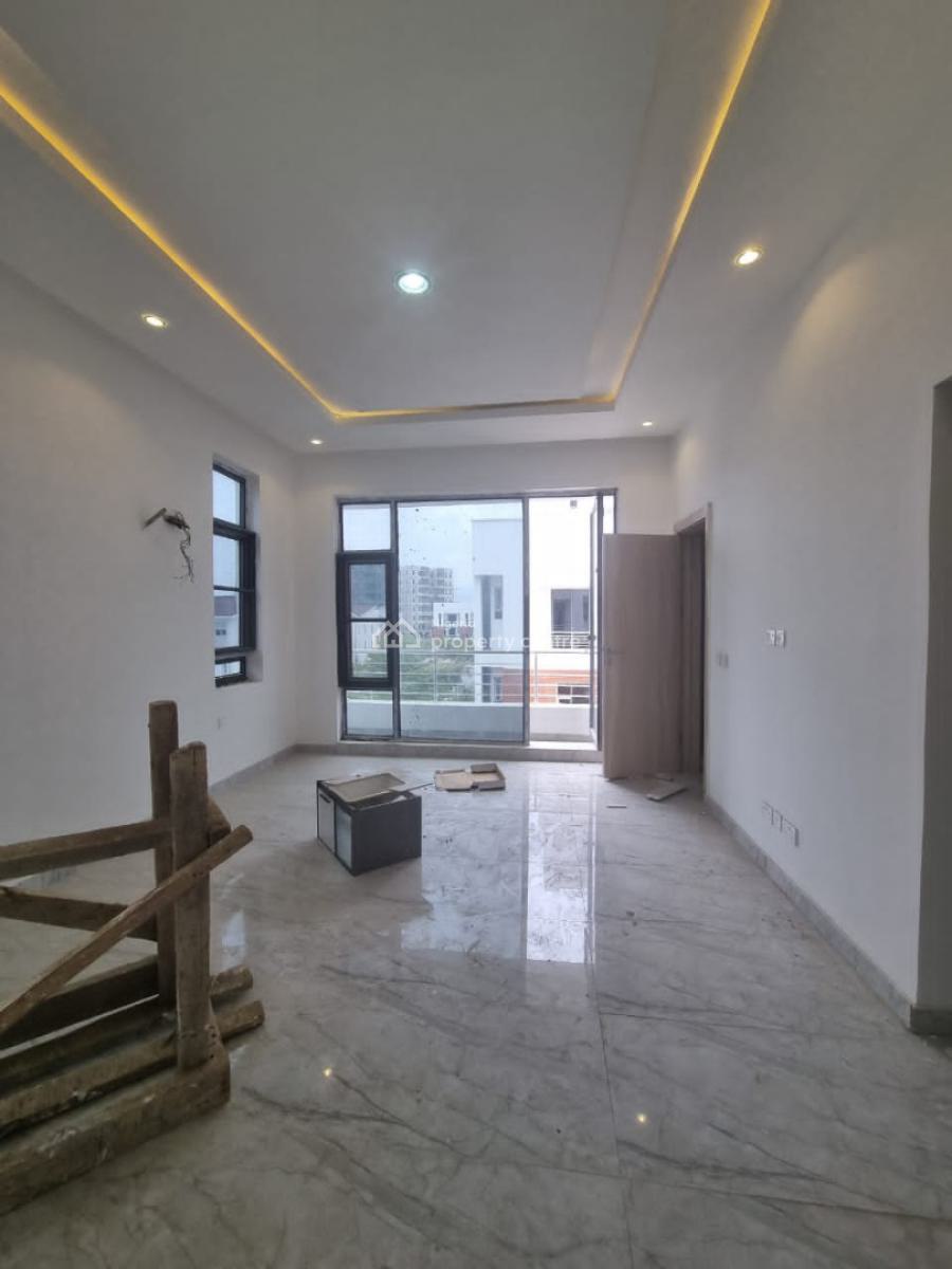Luxury 4bedroom with Bq 24hrs Executive Estate, Periwinkle Estate, Lekki Phase 1, Lekki, Lagos, Terraced Duplex for Rent
