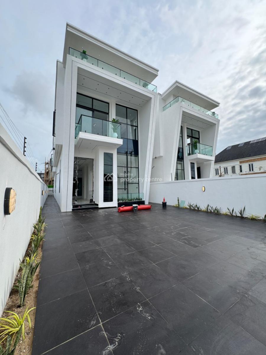 Contemporary 5 Bedroom Fully Detached Duplex with Swimming Pool & Bq., Lekki, Lagos, Detached Duplex for Sale