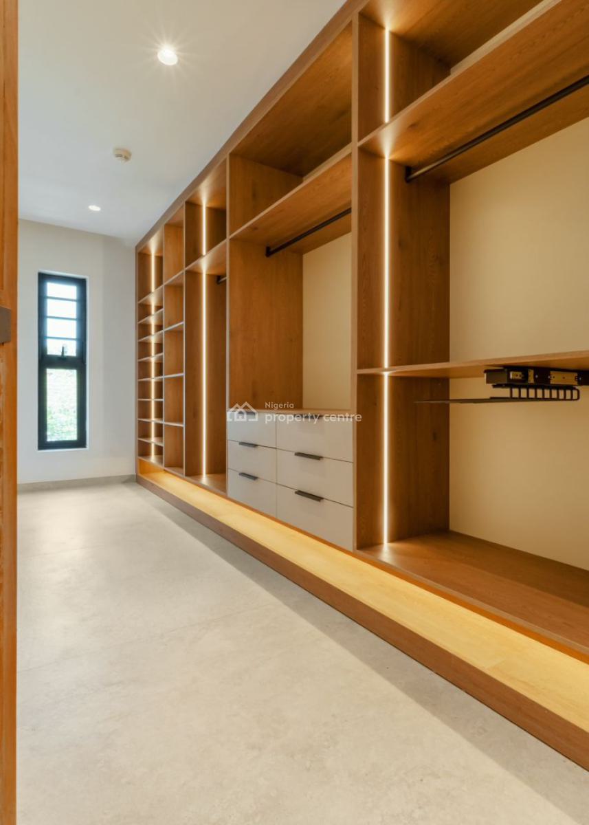 3 Bedroom Flat + 1 Bedroom En Suite Bq, Old Ikoyi, Old Ikoyi, Ikoyi, Lagos, Block of Flats for Sale