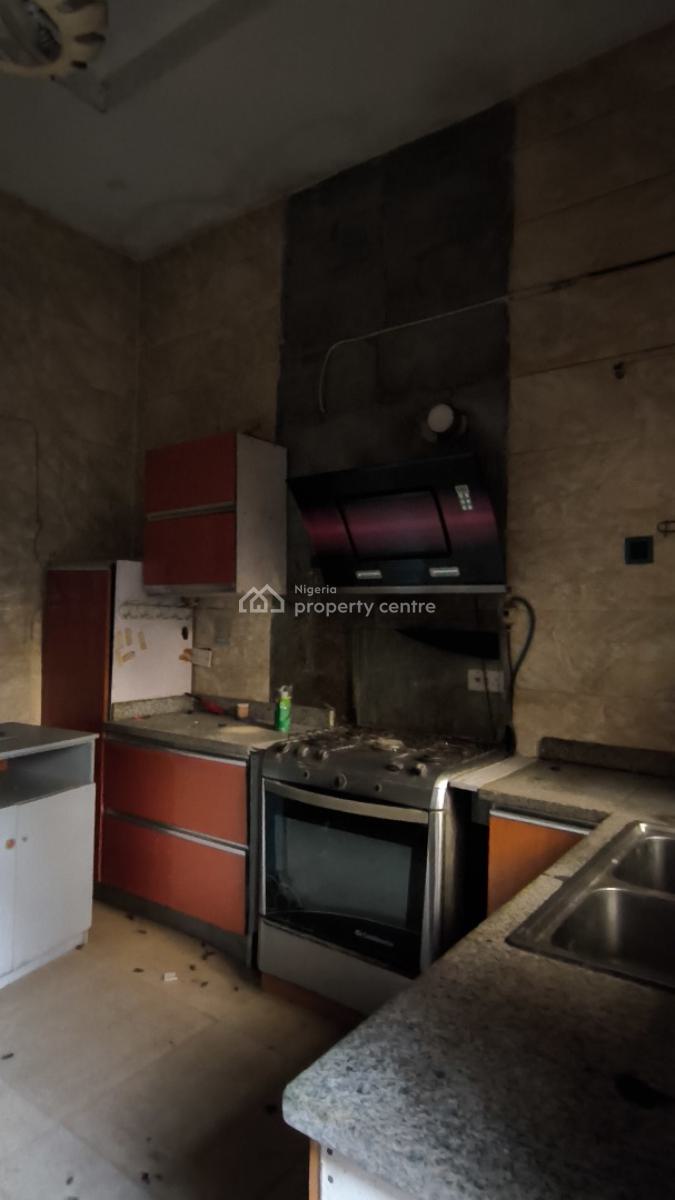 Spacious Lovely 5 Bedrooms Terraced Duplex + Bq, Spg Road, Ologolo, Lekki, Lagos, Terraced Duplex for Sale