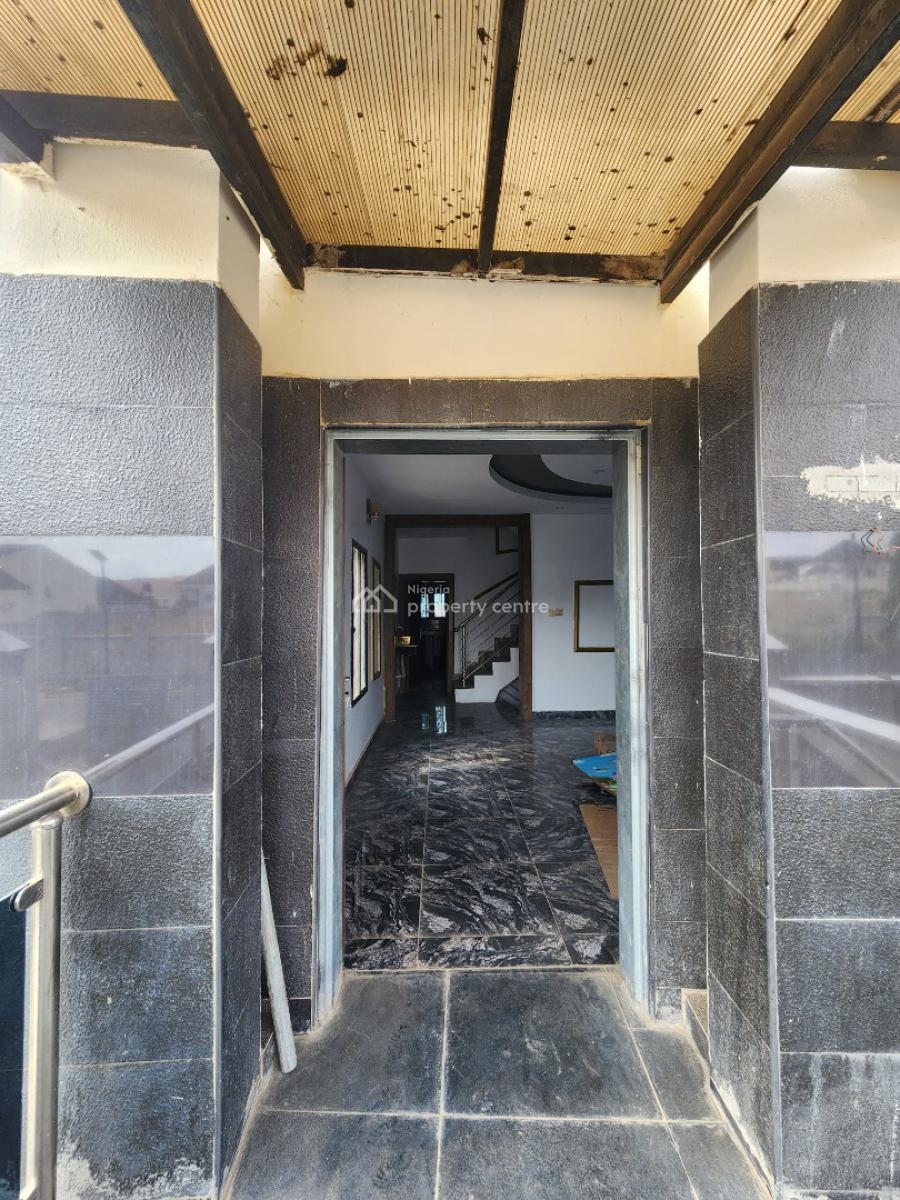 4 Bedroom Semidetached Duplex with Large Compound, Naf Valley Estate, Asokoro District, Abuja, Semi-detached Duplex for Sale