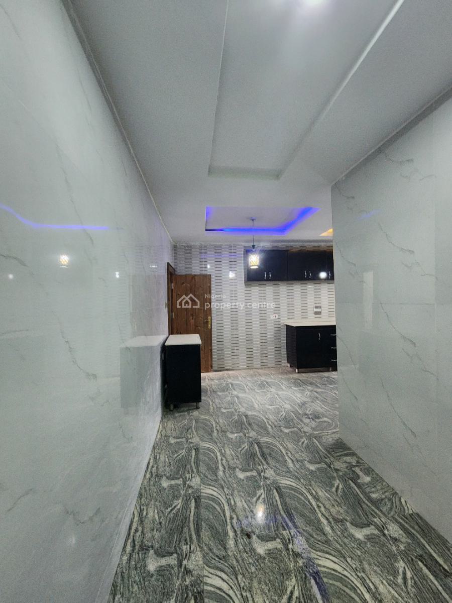 4 Bedroom Semidetached Duplex with Large Compound, Naf Valley Estate, Asokoro District, Abuja, Semi-detached Duplex for Sale