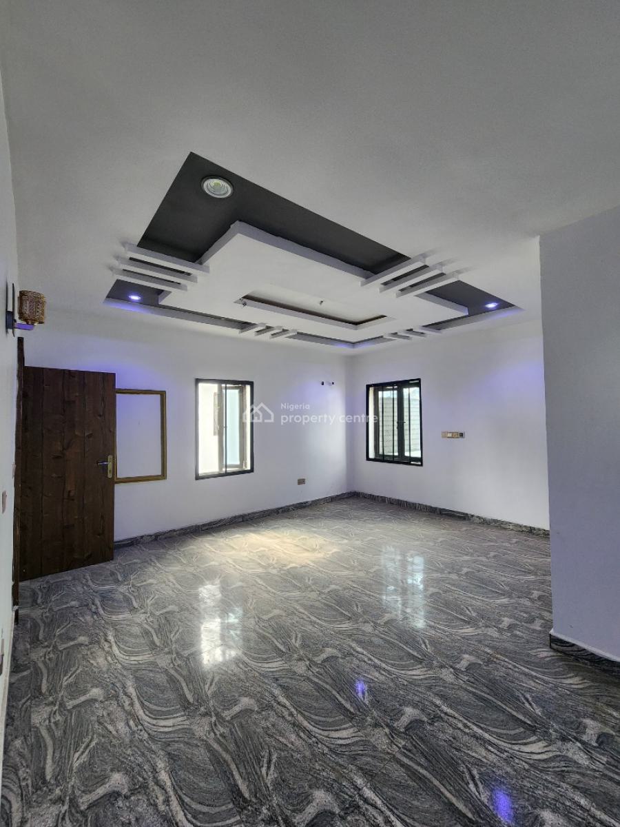 4 Bedroom Semidetached Duplex with Large Compound, Naf Valley Estate, Asokoro District, Abuja, Semi-detached Duplex for Sale
