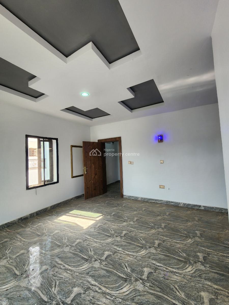 4 Bedroom Semidetached Duplex with Large Compound, Naf Valley Estate, Asokoro District, Abuja, Semi-detached Duplex for Sale