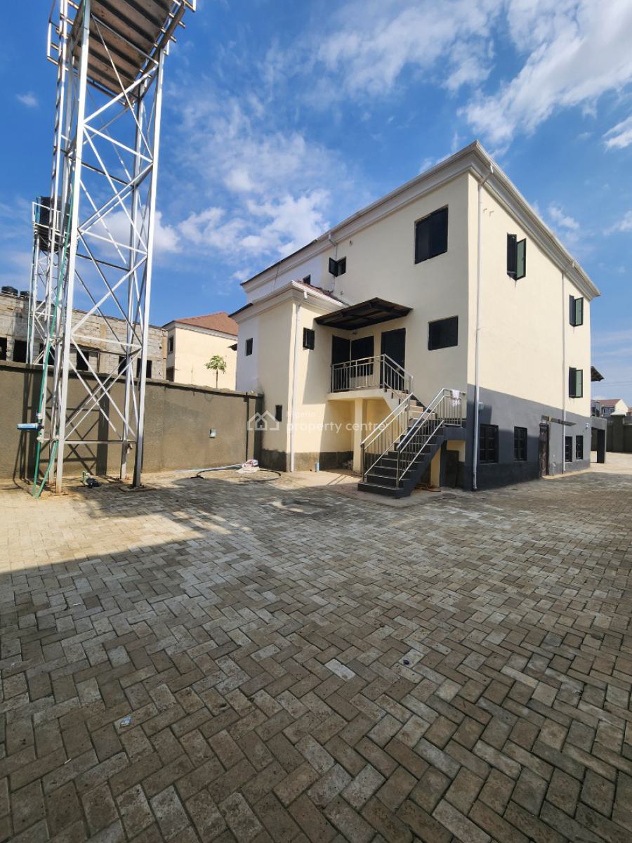 4 Bedroom Semidetached Duplex with Large Compound, Naf Valley Estate, Asokoro District, Abuja, Semi-detached Duplex for Sale