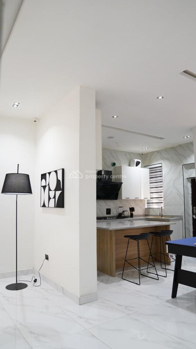 Luxury Furnished 2bedroom 24/7 Light, Inside Estate, Ologolo, Lekki, Lagos, Flat / Apartment for Rent