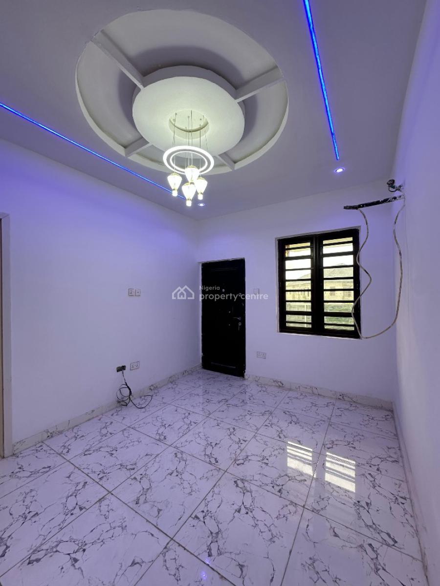 Spacious 5-bedroom Fully Detached Duplex with Bq, Ikota, Lekki, Lagos, Detached Duplex for Sale