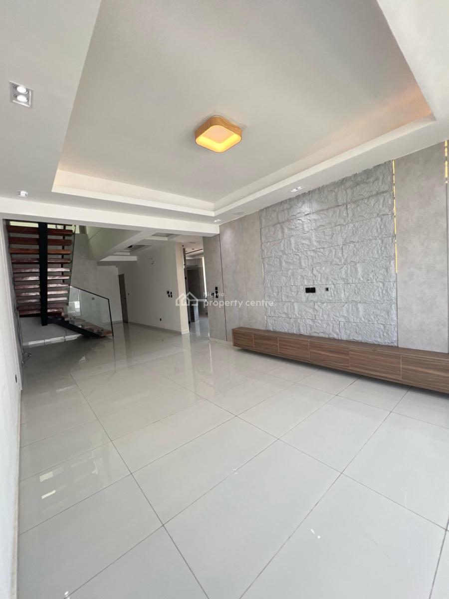 Built to Standard 4 Bedroom Mainsontte, Lekki Phase 1, Lekki, Lagos, Detached Duplex for Sale