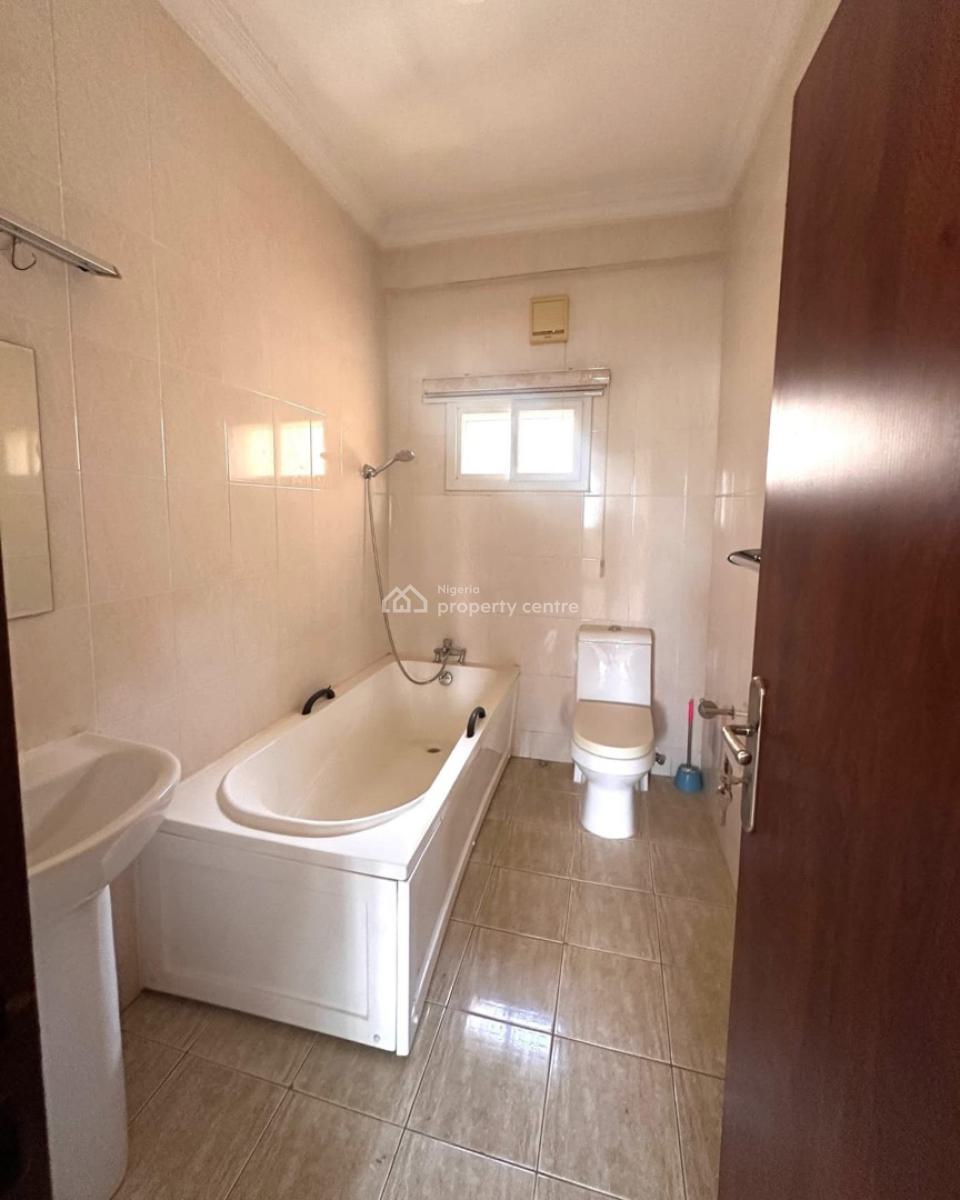 Beautiful 4 Bedroom Terrace Duplex ,bq, Sweet Neighborhood, Life Camp, Abuja, Terraced Duplex for Rent