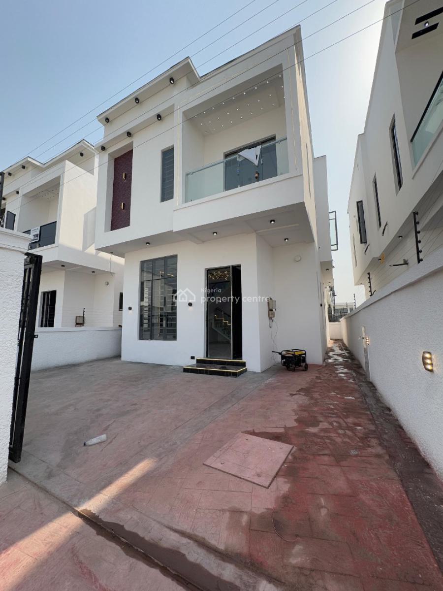 Lovely 4 Bedroom  Fully Detached Duplex with Bq, Offers Modern Comfort, Top-notch Security, Ajah, Lagos, Detached Duplex for Sale