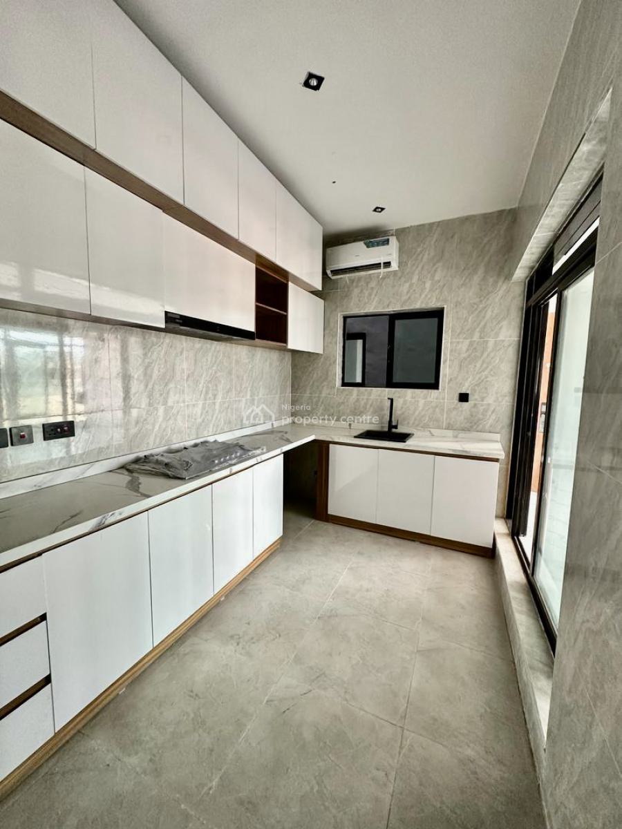Exquisite 2 Bedroom Apartment with a Pool, Ikate, Lekki, Lagos, Flat / Apartment for Sale