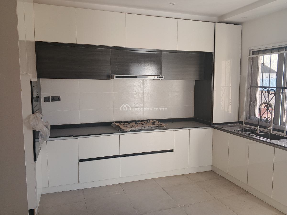 4 Nos 4 Bedrooms Tastefully Finished Newly Built Maisonnettes with Bq, Ocean Side, Zone 10, Lekki Phase 1, Lekki, Lagos, Flat / Apartment for Sale