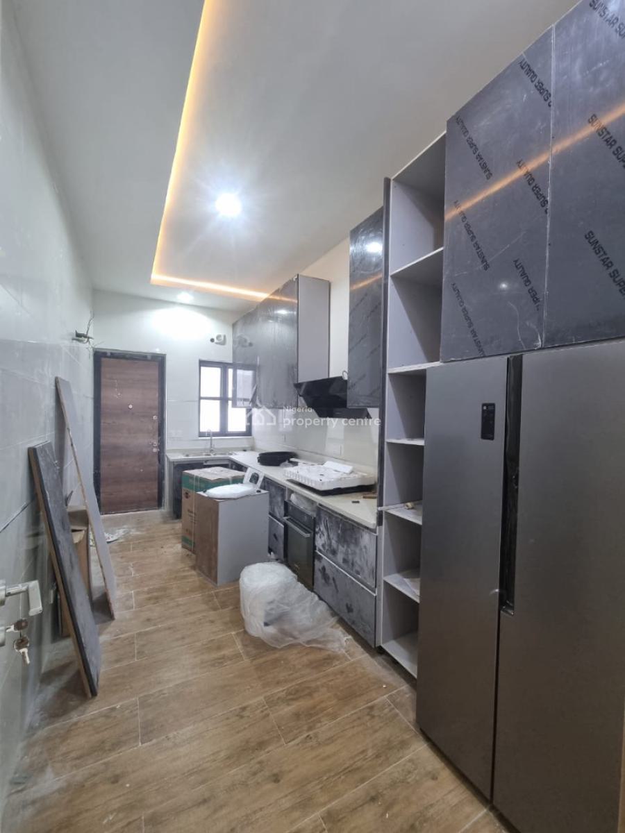 Fully Serviced 4 Bedroom Terrace Duplex with Bq and 24hrs Light, Lekki Phase 1, Lekki, Lagos, Terraced Duplex for Rent