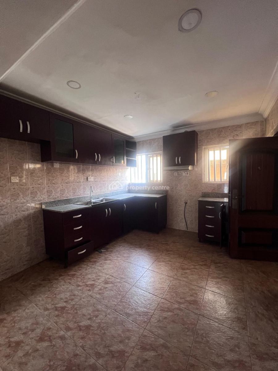Exquisite Serviced 3 Bedroom Apartments with Bq, Lekki, Lekki Phase 1, Lekki, Lagos, Flat / Apartment for Rent
