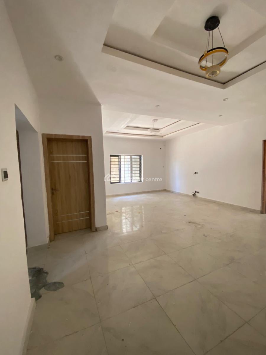 3 Bedroom Apartment, Ikota Gra, Ikota, Lekki, Lagos, Flat / Apartment for Sale