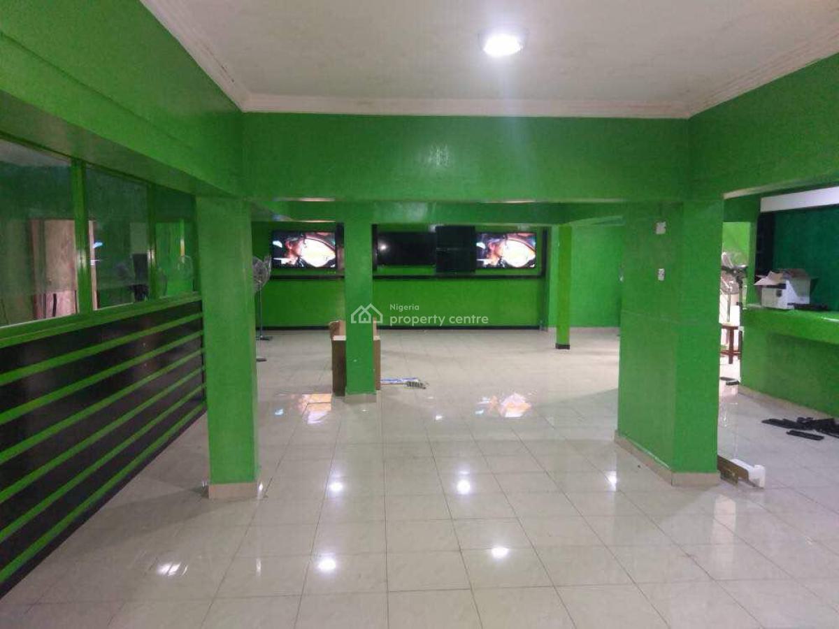 Semi Detached Commercial Building, Expressway, Oshodi, Lagos, Detached Bungalow for Sale